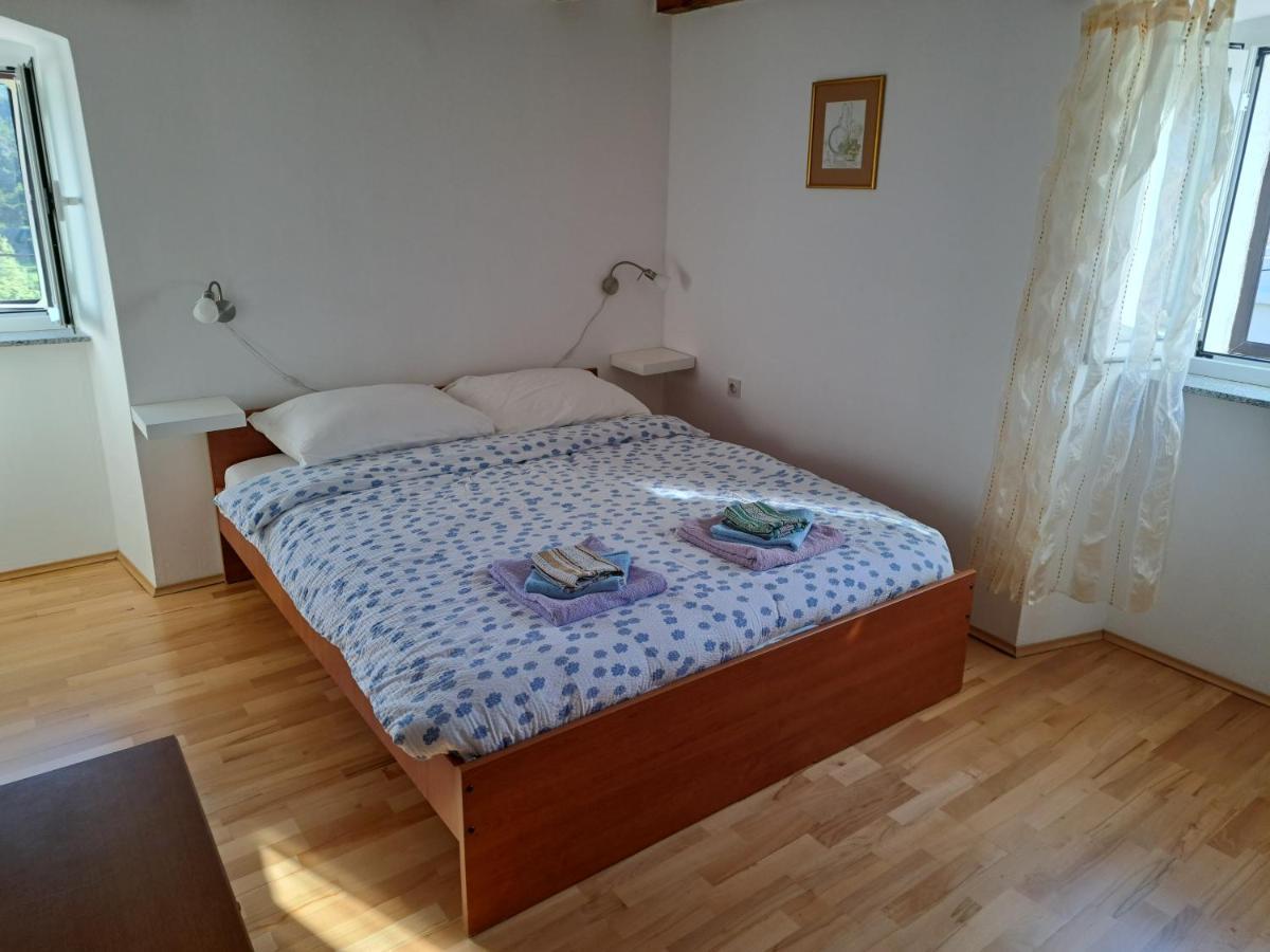 Holiday Home Pernata 外观 照片