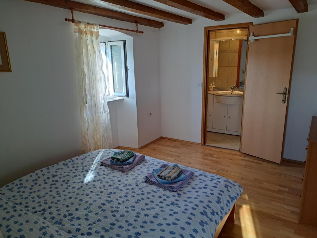 Holiday Home Pernata 外观 照片